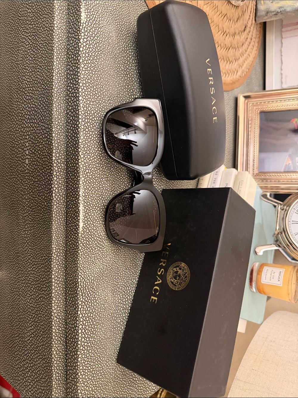 NIB Versace Women’s Black Frame Sunglasses with Dark Gray Lenses